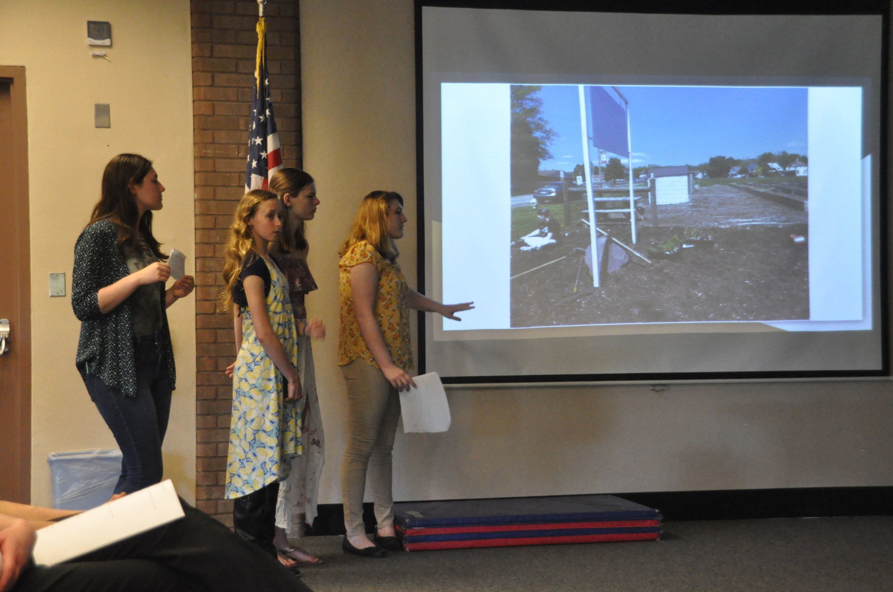 SHS Environmental Club shows off butterfly garden